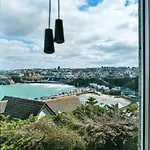 Finest Retreats - Tides - Luxury Sea Views Apartment