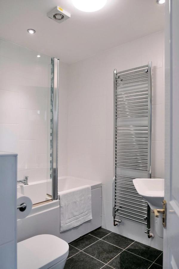 Finest Retreats - Tides - Luxury Sea Views Apartment