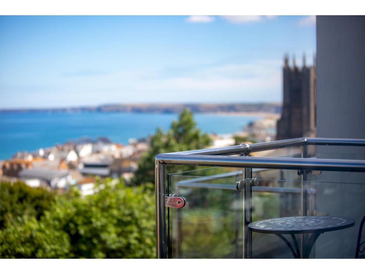 Pass The Keys Sunset Lounge - Newquay Town Sea View Apartment *