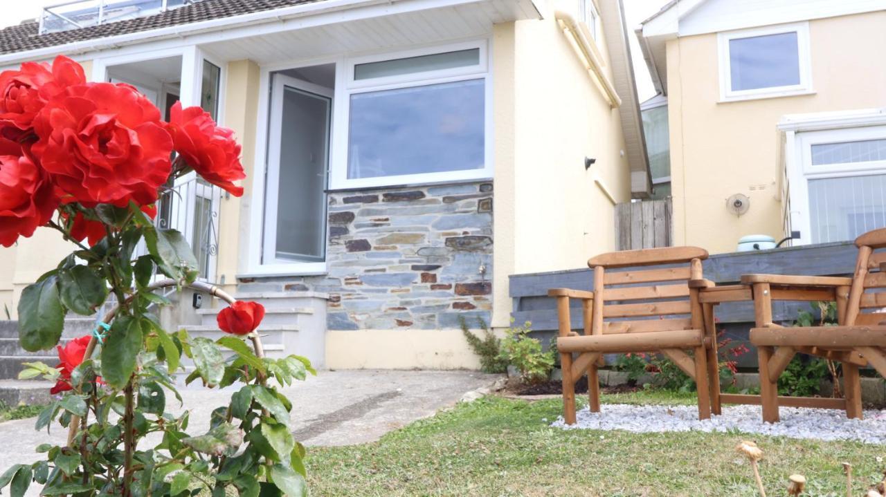Sirens Sunset Peaceful Retreat With Stunning Sea Views, 5 Minutes From Porth *