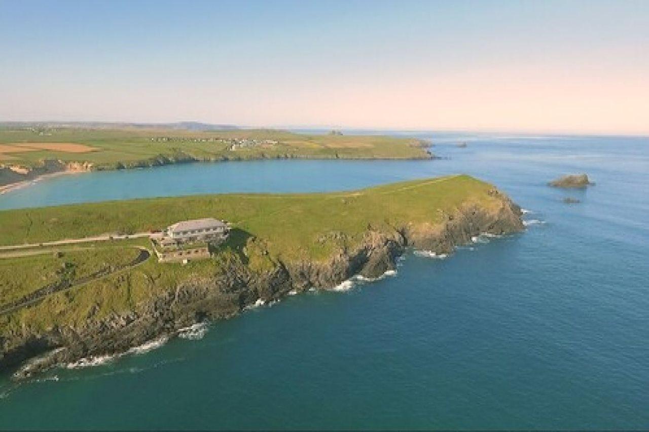 Inn The Lewinnick 4*