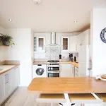 23 Horizons apartment