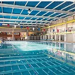 8 Sleep Chalet At Newquay Away Resorts Nb168