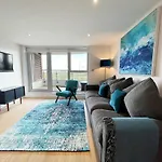 Ocean Gate 24