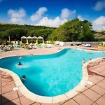 4 Berth Couples And Family Caravan In Beautiful Newquay Bay Resort
