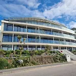 Fistral Pearl