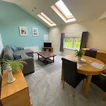 The Annexe, Tregoose House