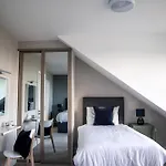 Oceanside Lifestyle Hotel