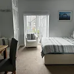 Wenden Guest House