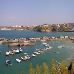 1 Harbour View