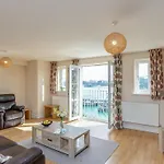 6 Harbour View