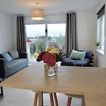 Coastline Apartment