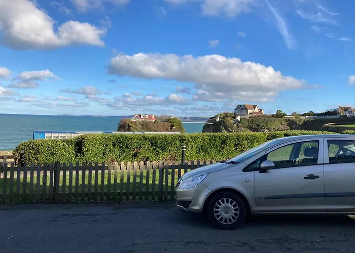 One Bed Apartment Ground Floor One Minute Walk Towan Beach Free Parking