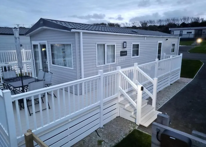 3-Bedroom Holiday Home With Valley Views