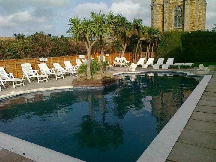 Priory Hotel