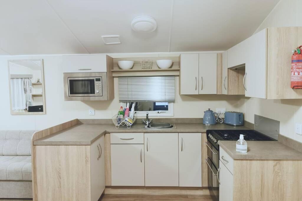 Apartamento 8 Sleep Chalet At Newquay Away Nb168