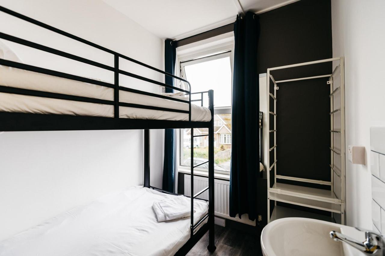 Hostal Mordon Bar And