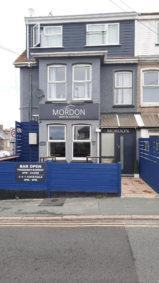Mordon Bar And * New Quay