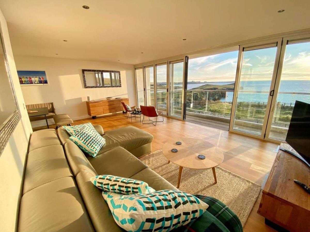 Apartment Sunset Waves Sea View Featuring Panoramic Views & Parking