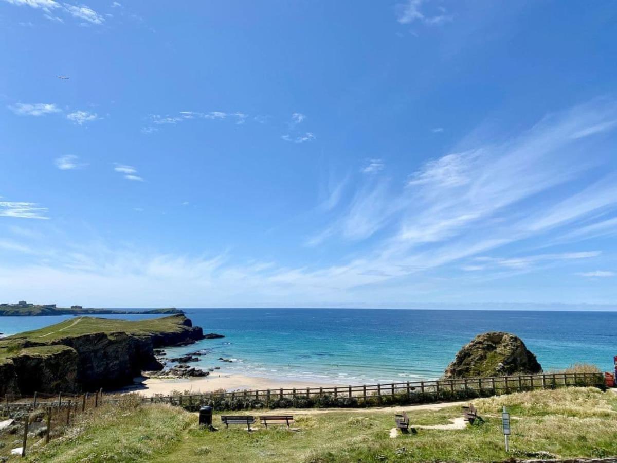 Sunset Waves Sea View Featuring Panoramic Views & Parking Newquay (Cornwall)