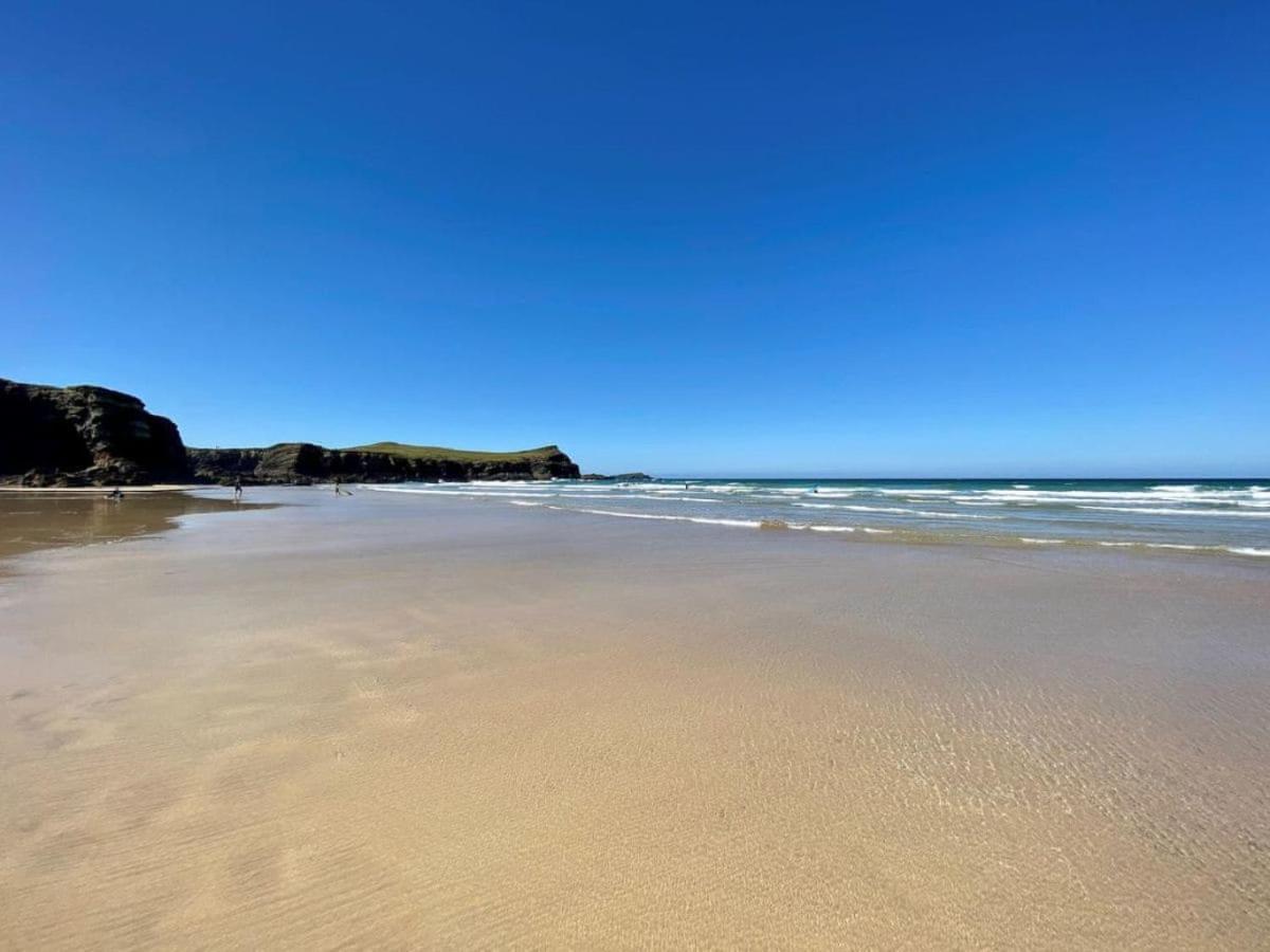 Sunset Waves Sea View Featuring Panoramic Views & Parking Apartment