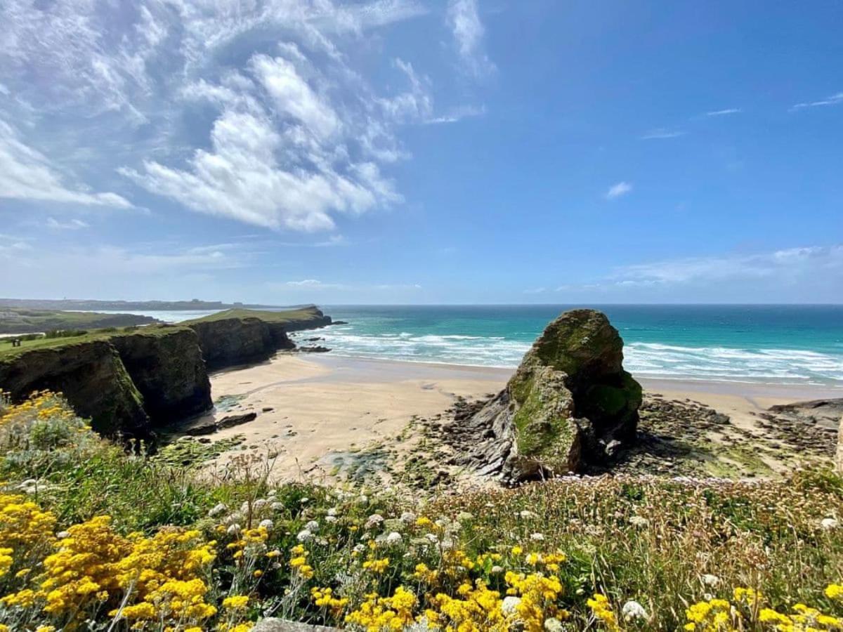 Sunset Waves Sea View Featuring Panoramic Views & Parking Apartment *