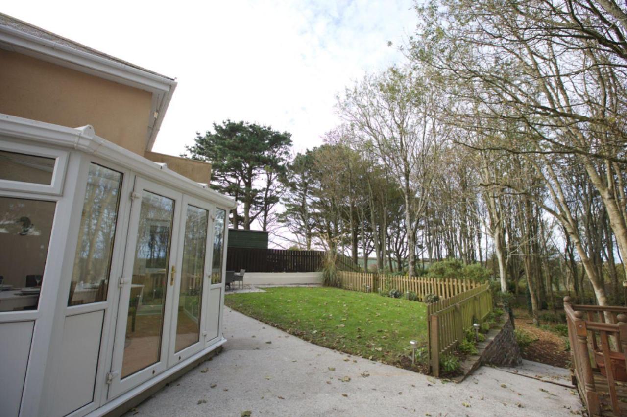 Woodlands, Little Carloggas, St Mawgan, Newquay, Cornwall, Tr8 4eq