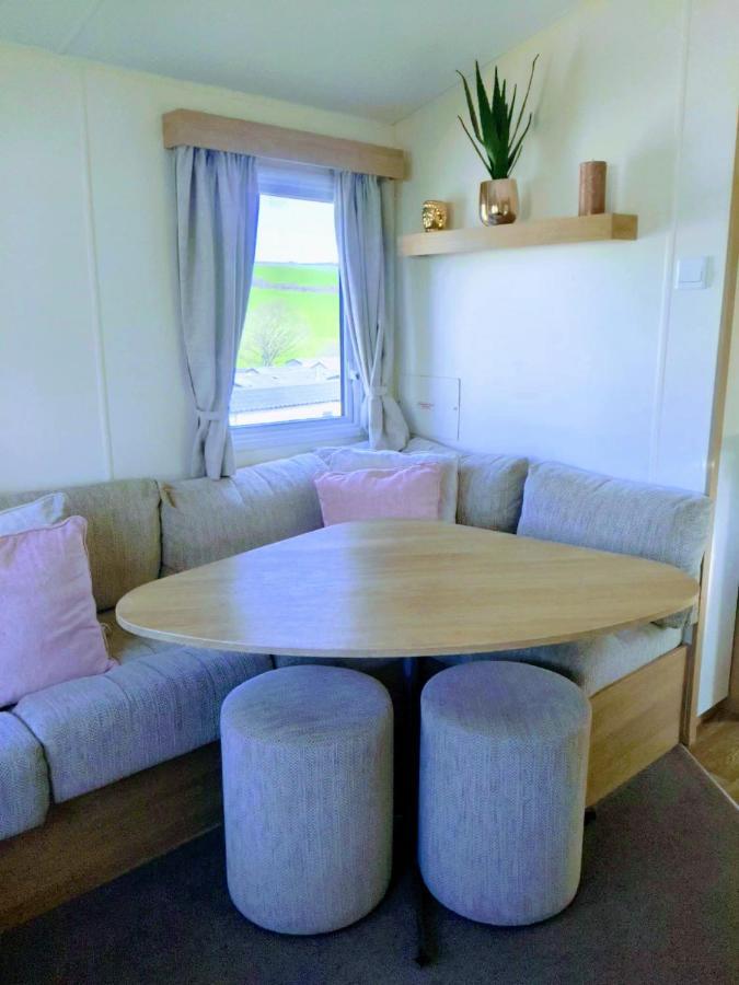 4 Berth Couples And Family Caravan In Beautiful Newquay Bay Newquay (Cornwall)