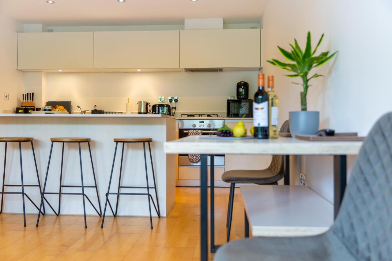 Pass The Keys Stunning 2 Bed Apartment, Fistral Beach, Newquay Apartamento