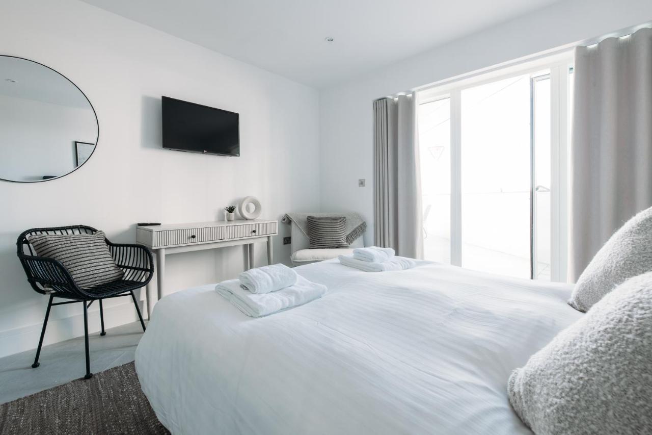 Luxury Family With Sea Views Apartment *