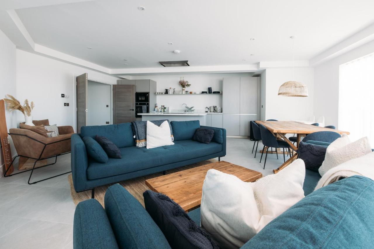 Luxury Family With Sea Views *