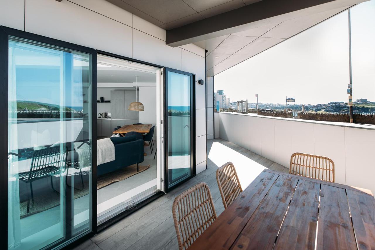 Luxury Family With Sea Views Apartment