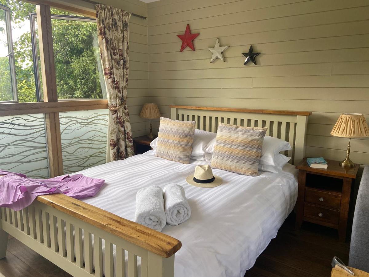 The Countryside Cabin With Private Hot Tub Apartamento New Quay