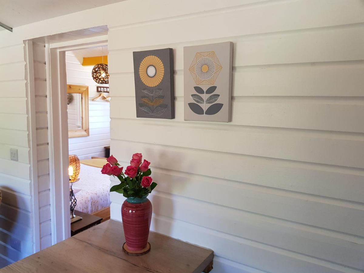 The Old Potting Shed With Hot Tub. Colan, Newquay. Apartamento New Quay