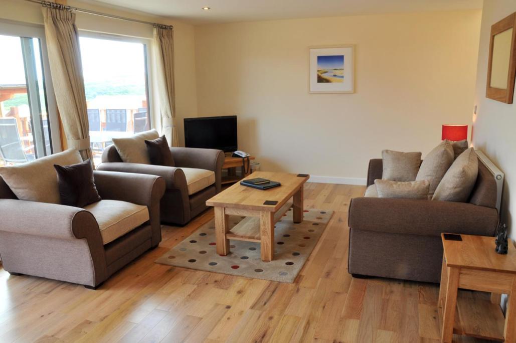 Fistral Hot Tub House For 8 On Retallack New Quay