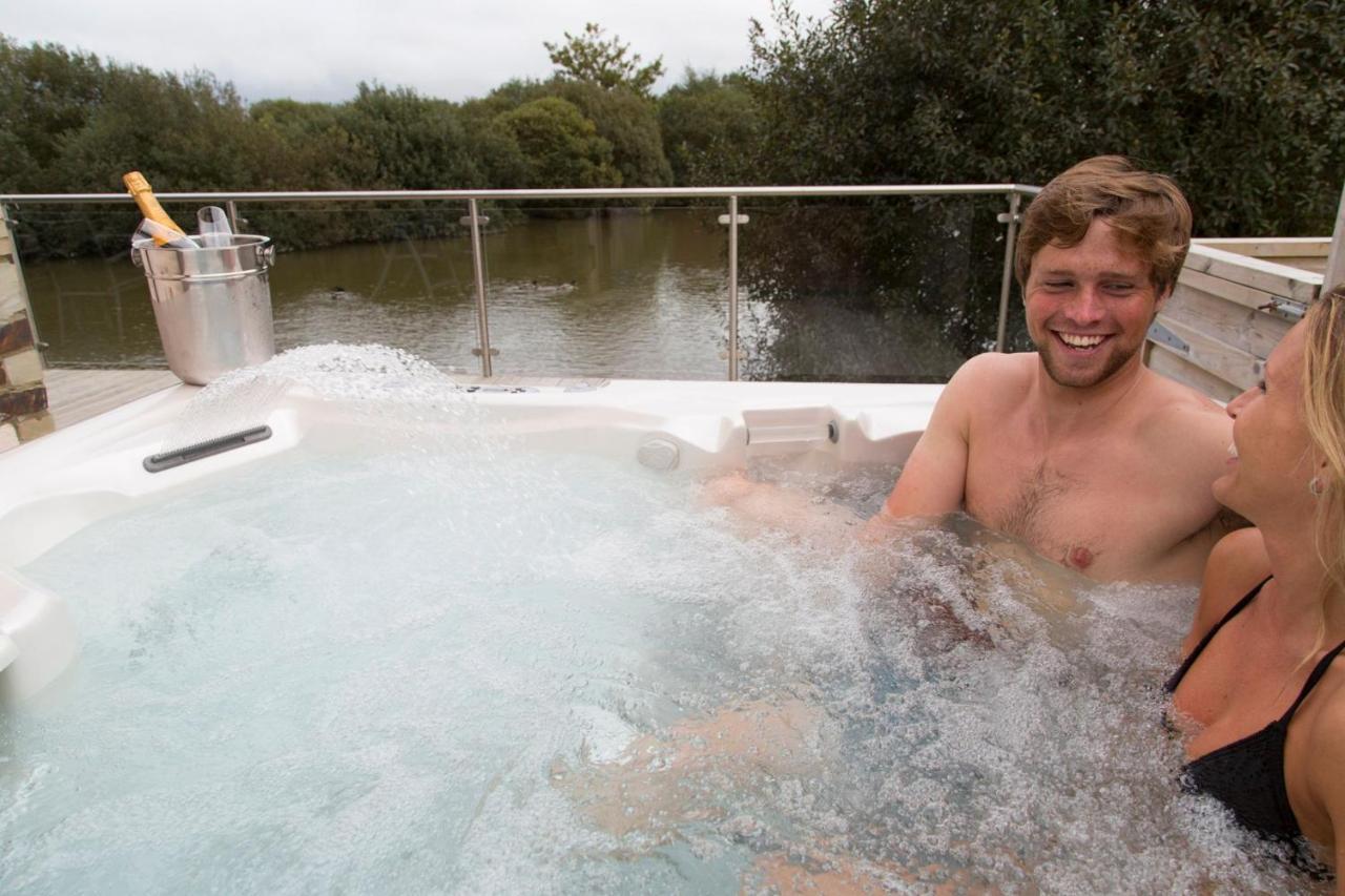 Fistral Hot Tub House For 8 On Retallack