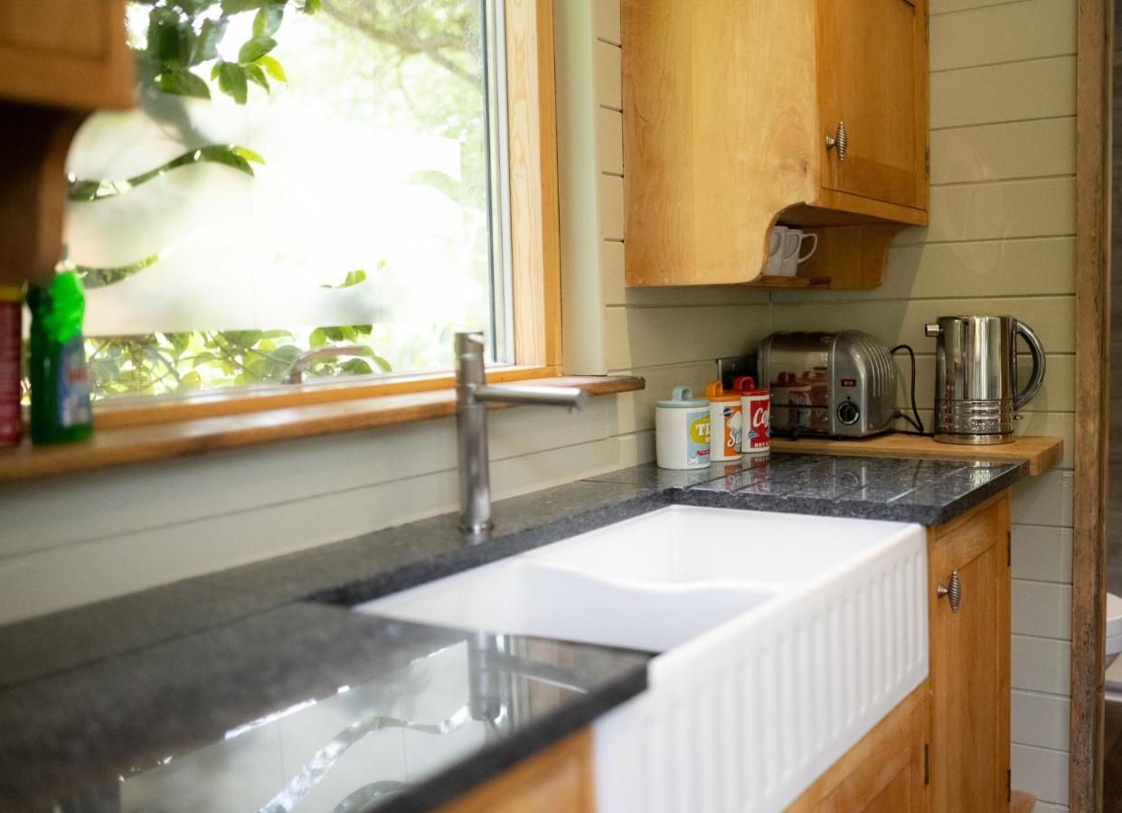 Apartamento The Countryside Cabin With Private Hot Tub *
