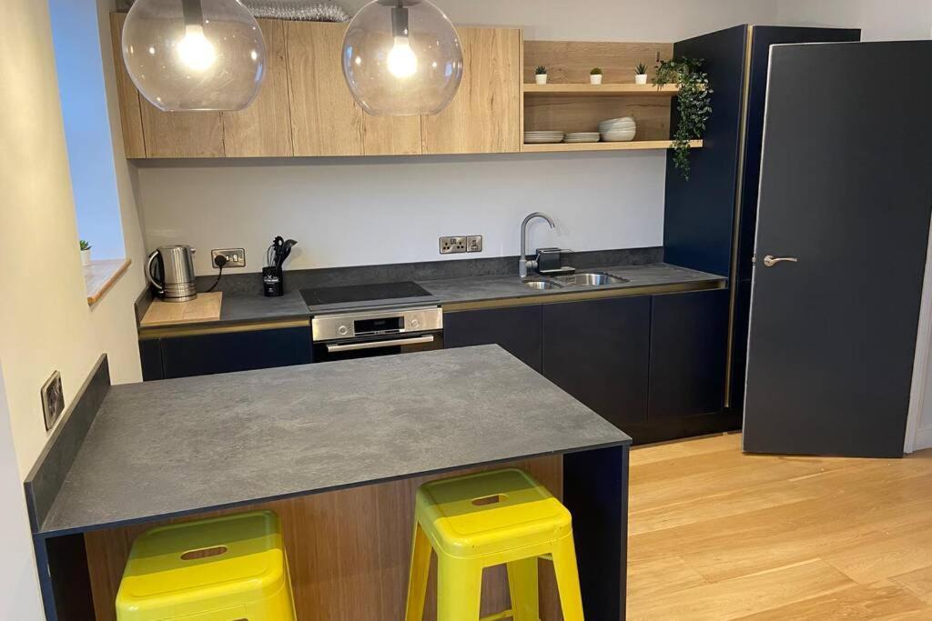 Spacious 1 Bedroom With Sea Views * Newquay (Cornwall)