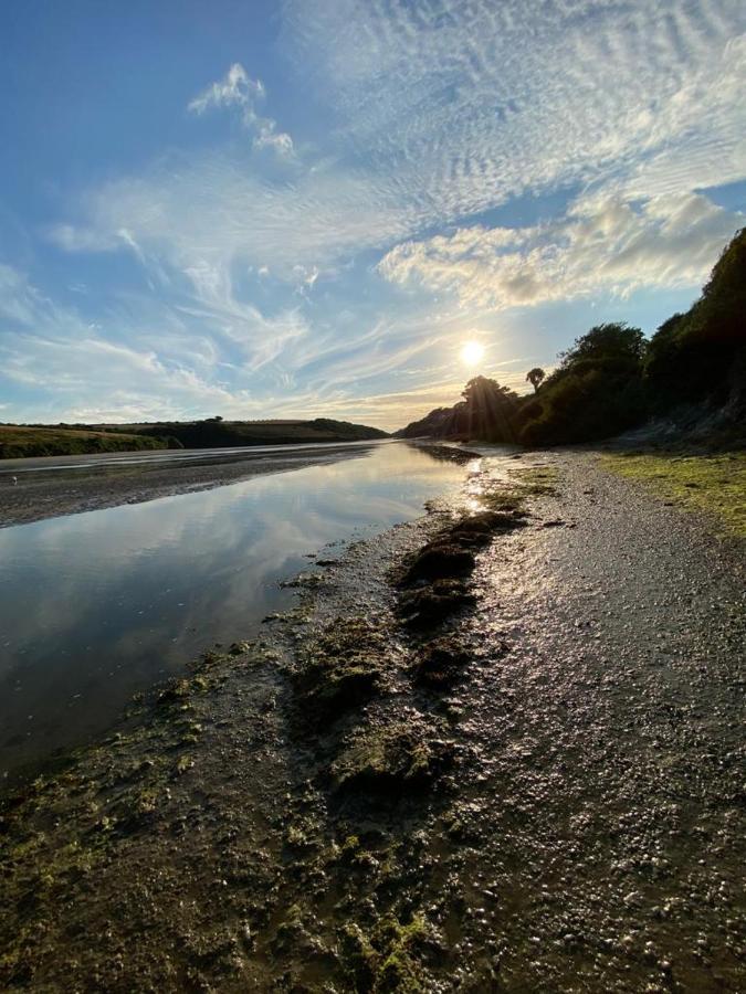 1 Chatsworth Riverscape - Riverview In Great Location With Free Parking Overlooking The Gannel Just A Short Walk From Newquays Incredible Beaches And Local Amenities Apartamento New Quay