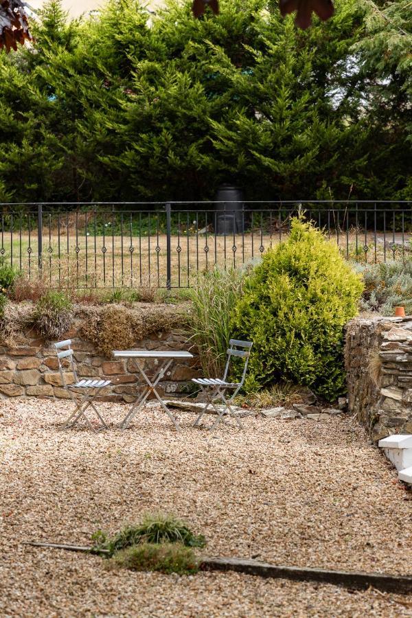 Chatsworth Riverscape: Peaceful Gannel Views Near Newquay Beaches Apartment *