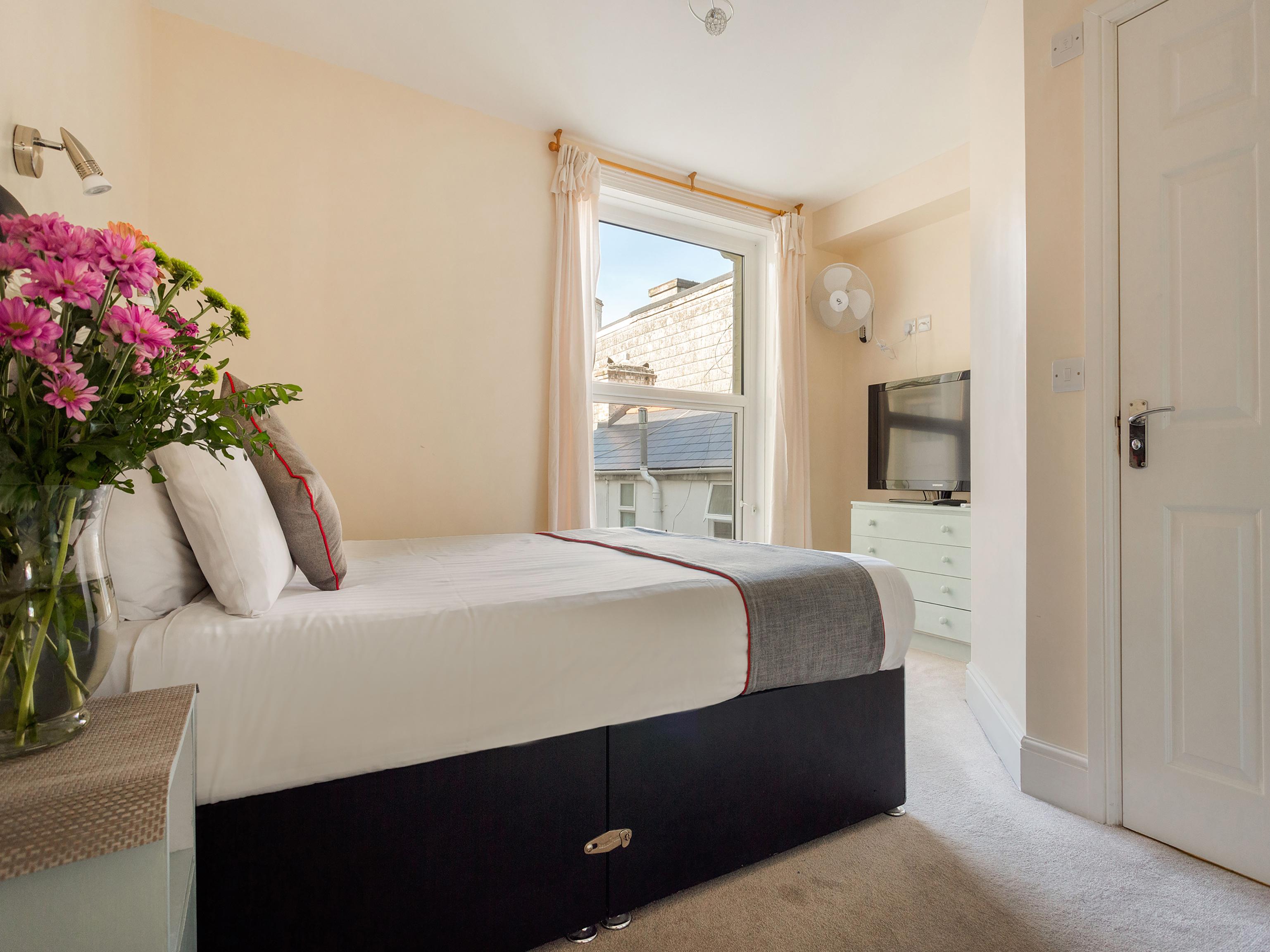 Oyo Minerva 3* Newquay (Cornwall)