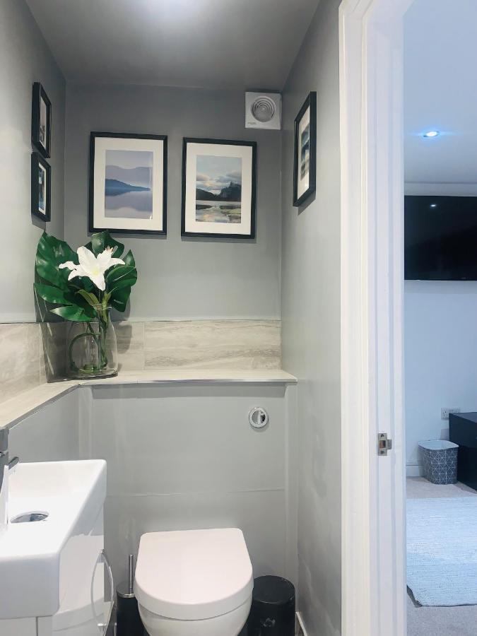 Guest house Trig-private Studio, Courtyard, Walk To Fistral