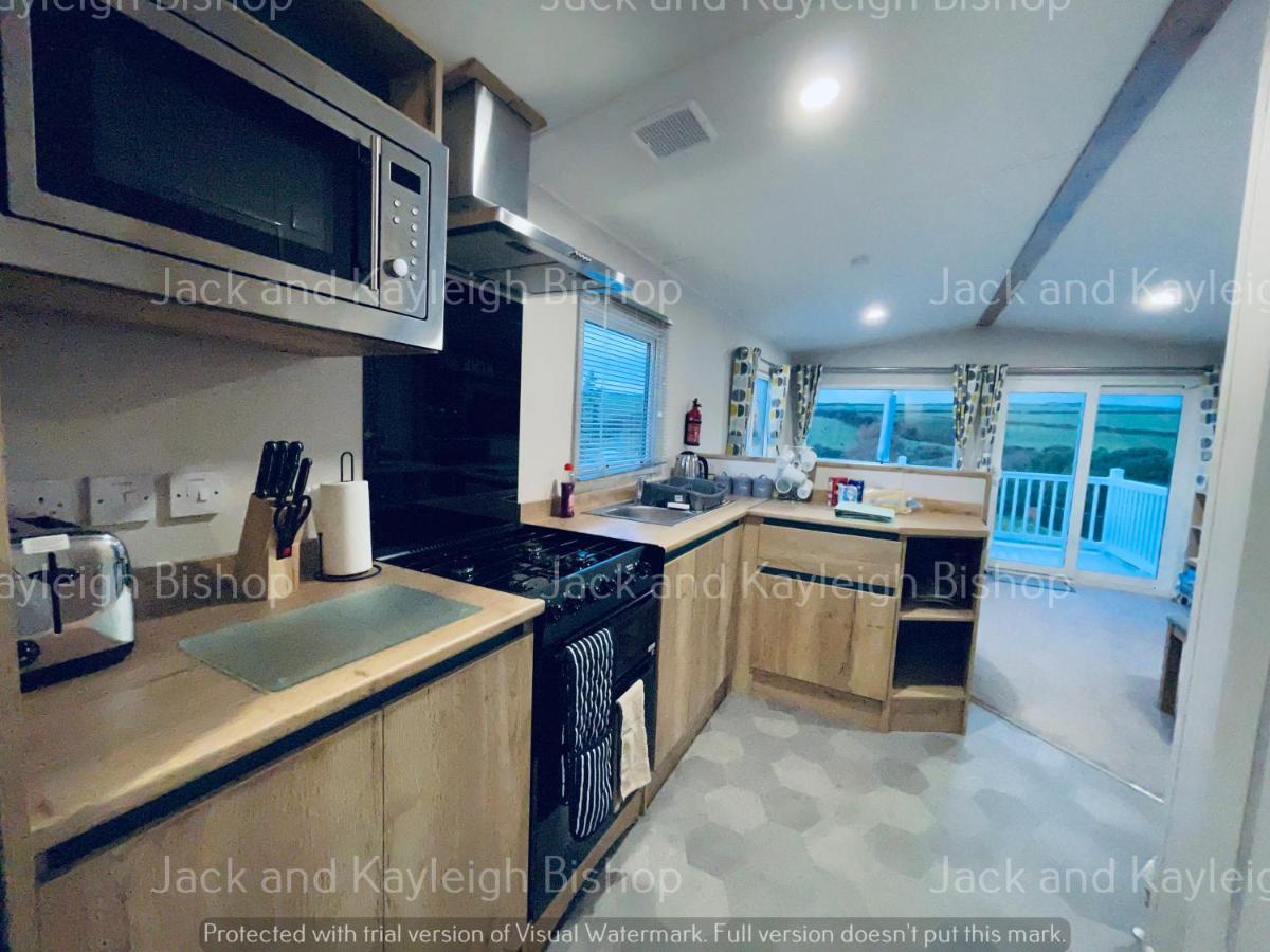 Holiday home 3-bedroom With Valley Views Newquay (Cornwall)