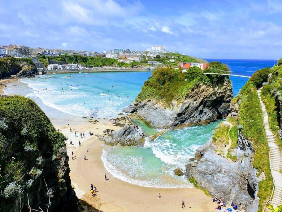 7 Cliff Edge New Quay
