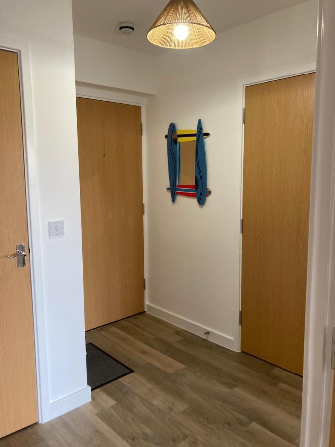 Dog Friendly Stylish Modern Flat, Near