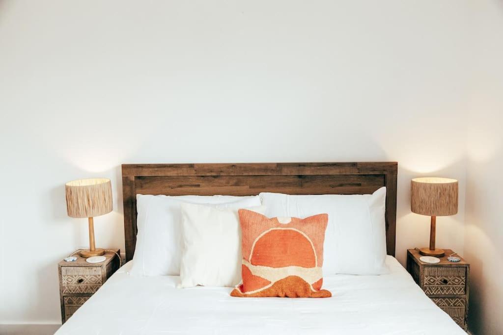 The Hideout - Newquay - Fully Stocked Eco Escape * New Quay