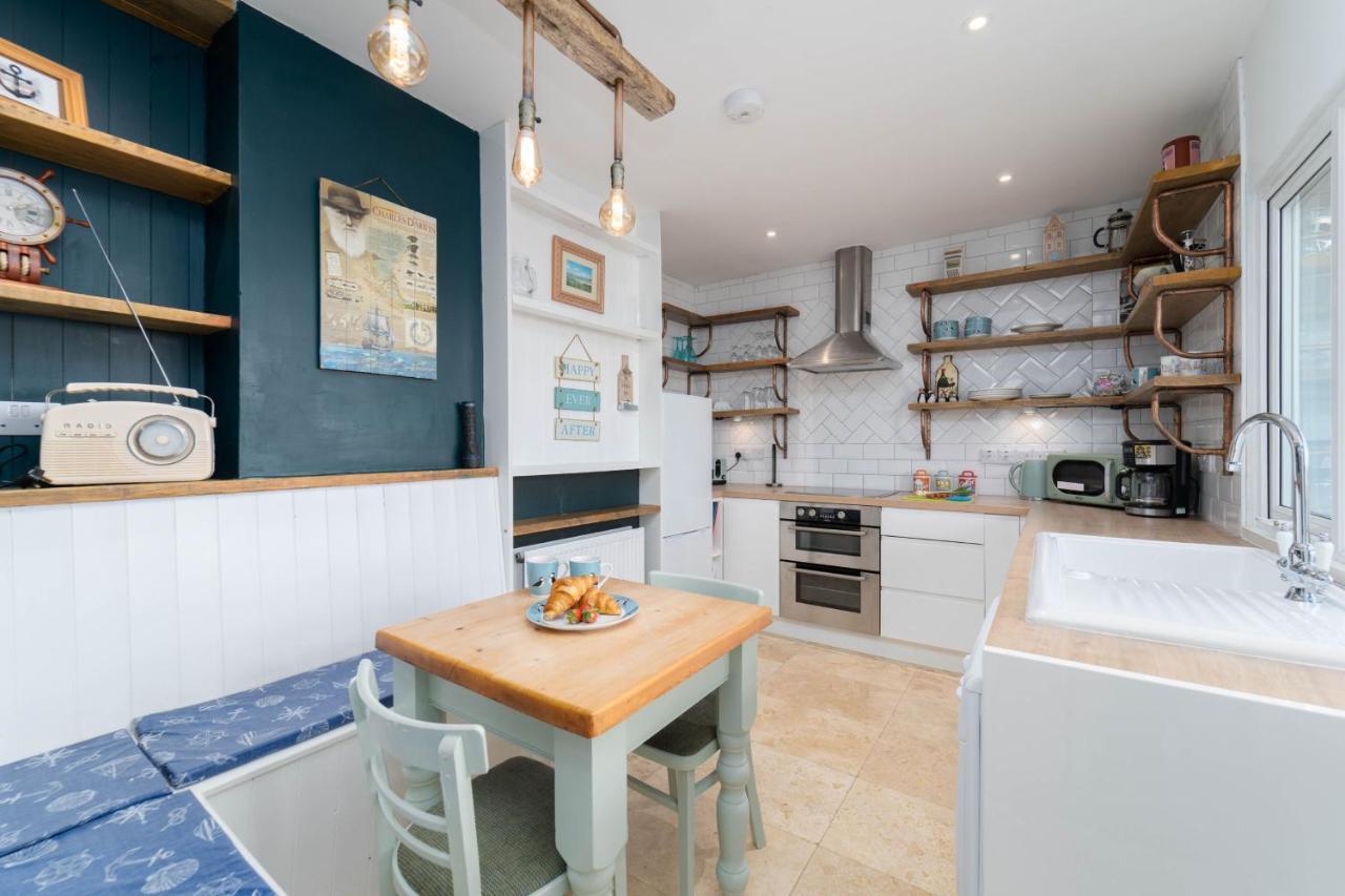 Holiday home Dream By The Sea