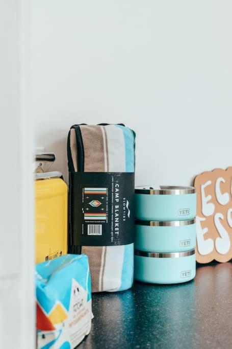 The Hideout - Newquay - Fully Stocked Eco Escape New Quay