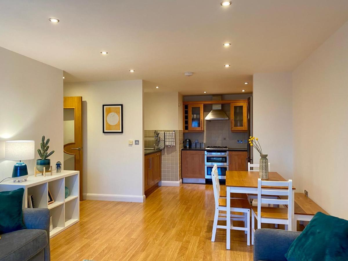 Amazing 2-bedroom With Lovely Sea Views New Quay