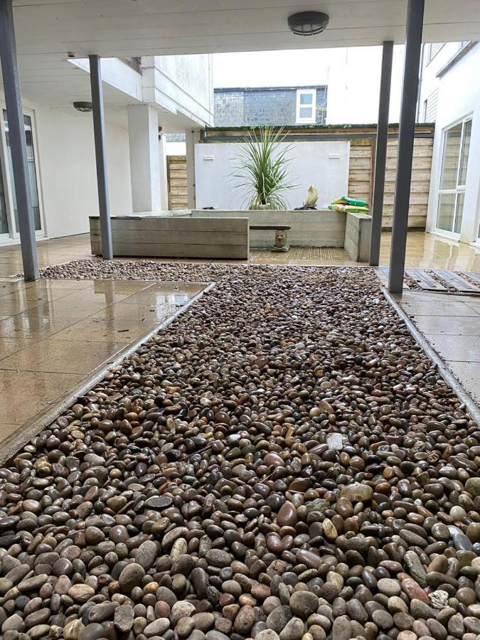 One Bed Ground Floor One Minute Walk Towan Beach Free Parking Apartment